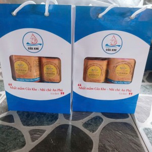 Nước mắm nhĩ Bốn Thái