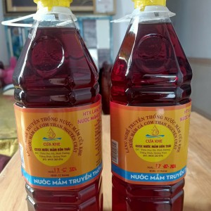 Nước mắm truyền thống Cửa Khe chai nhựa 1 lít